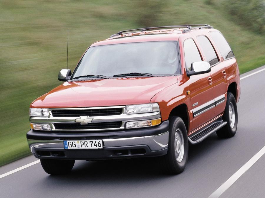  Chevrolet Tahoe 2000 года  (EU) (фото 9 из 23)